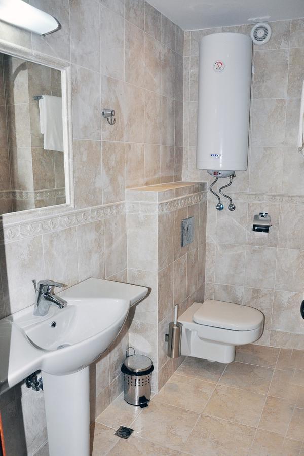 Lom Kaleto Hotel מראה חיצוני תמונה